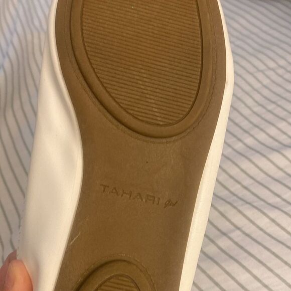 COPY - Tahari Women's White Ballet Flats - Picture 3 of 7
